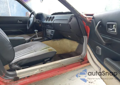 1983 Datsun 280Zx z USA, uszkodzony, nr VIN JN1HZ04S3DX572961